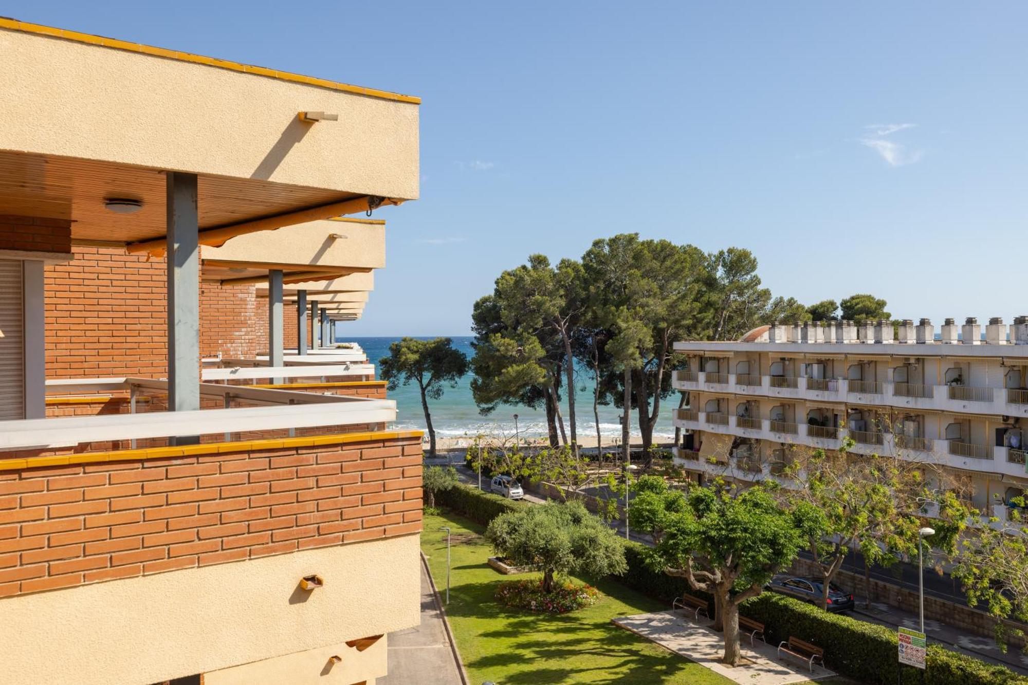 Apartaments Voralmar - Mas D'En Gran Cambrils Exteriör bild